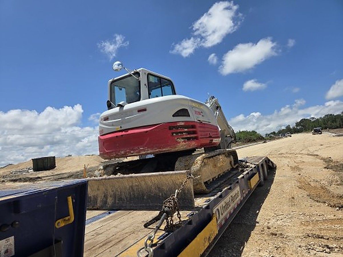 TAKEUCHI TB290C photo 8
