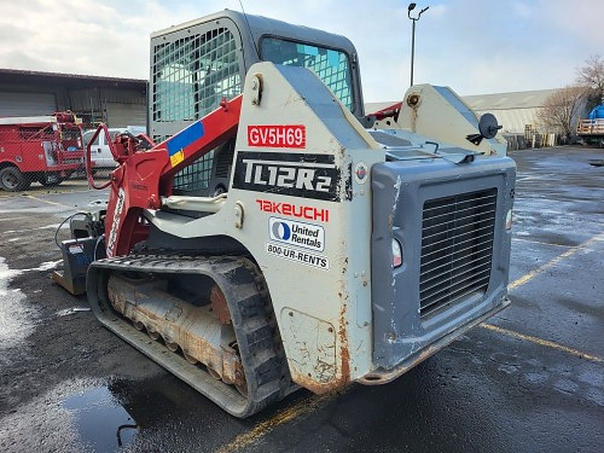 TAKEUCHI TL12R2-CR photo 2