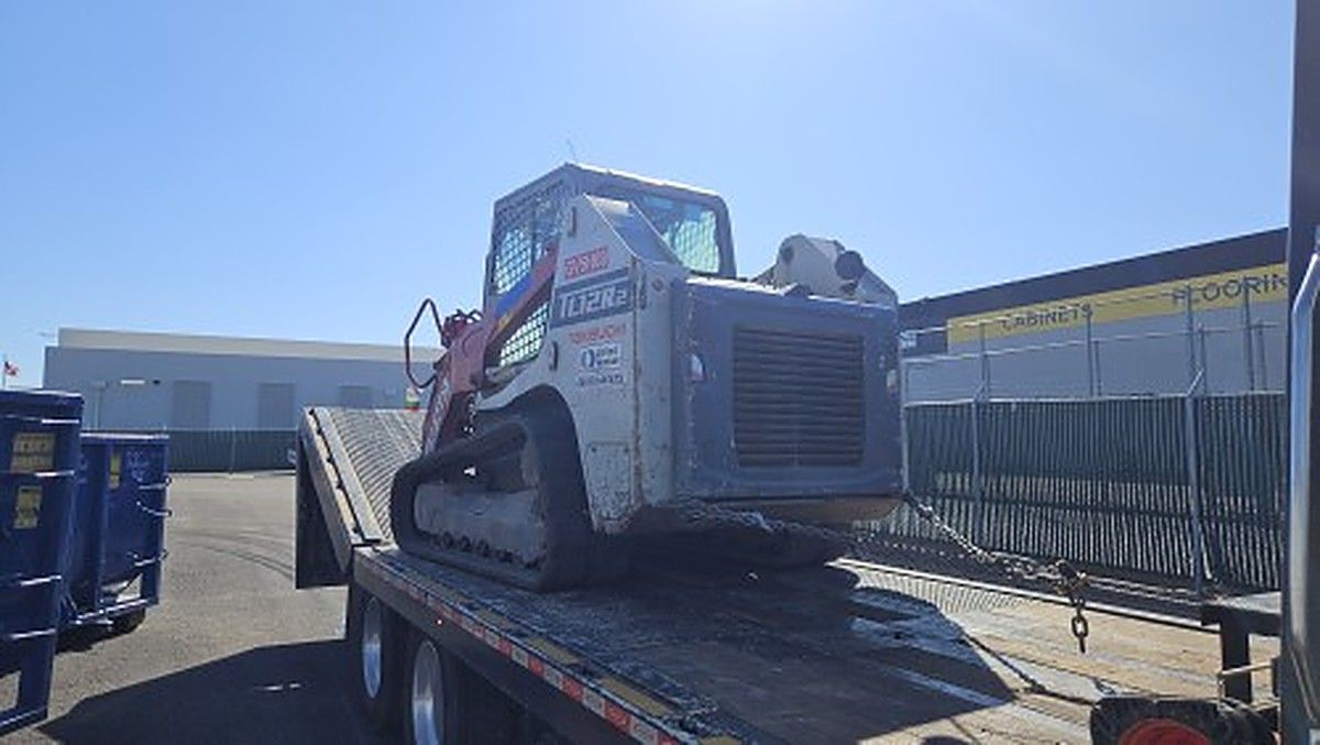 TAKEUCHI TL12R2-CR photo 6