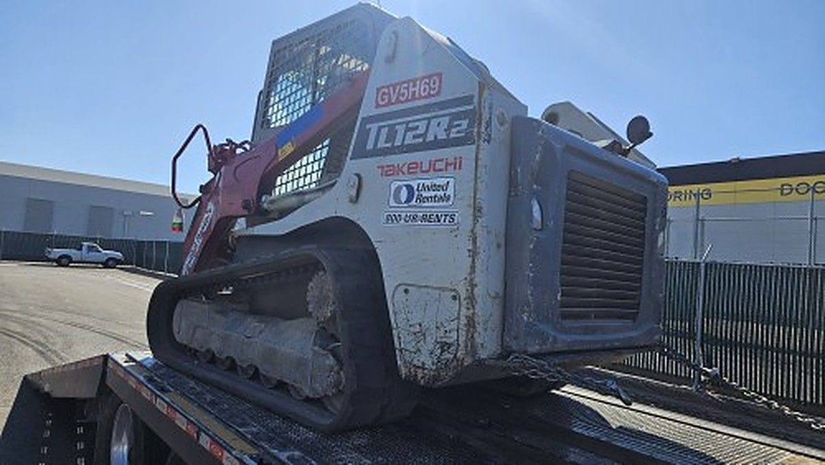 TAKEUCHI TL12R2-CR photo 7