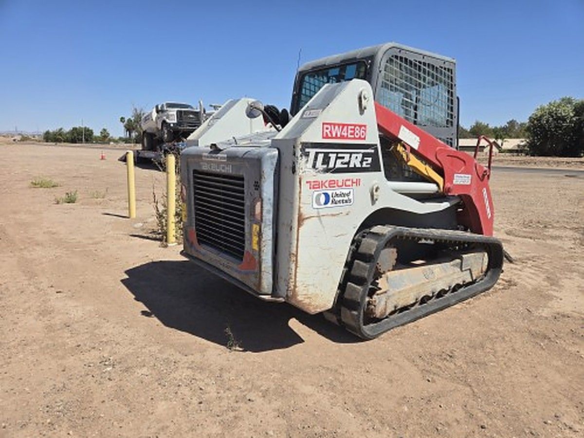 TAKEUCHI TL12R2-CR photo 4