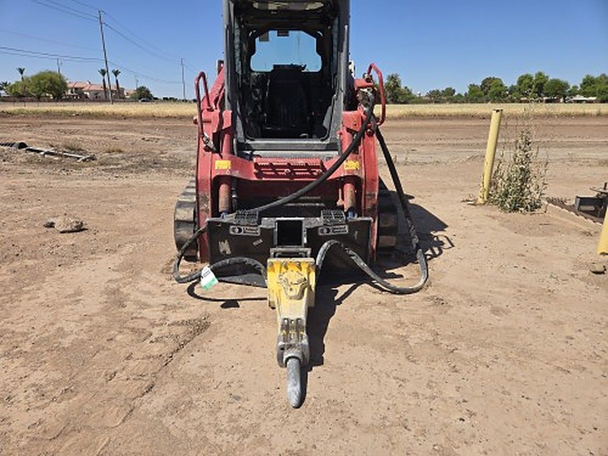 TAKEUCHI TL12R2-CR photo 8