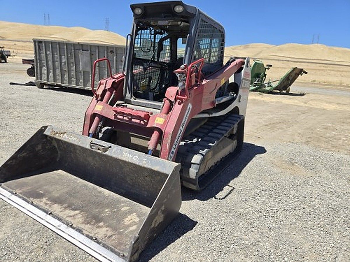 TAKEUCHI TL12R2-CR photo 5