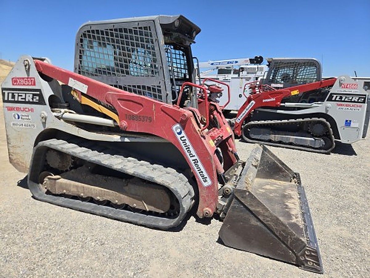 TAKEUCHI TL12R2-CR photo 9