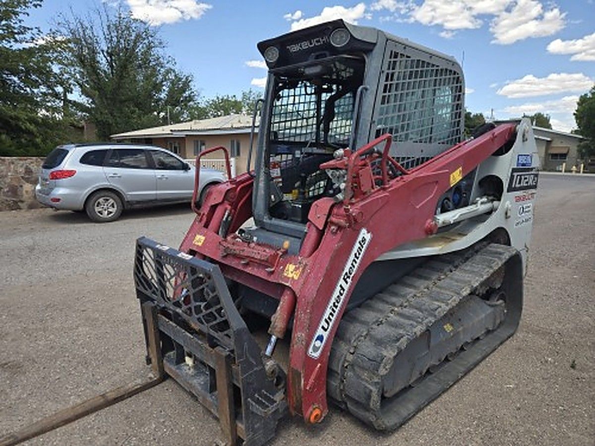TAKEUCHI TL12R2-CR photo 4
