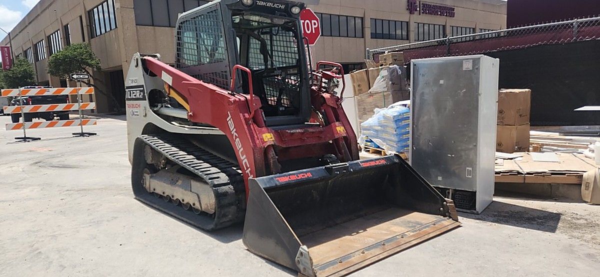 TAKEUCHI TL12R2-CR photo 5