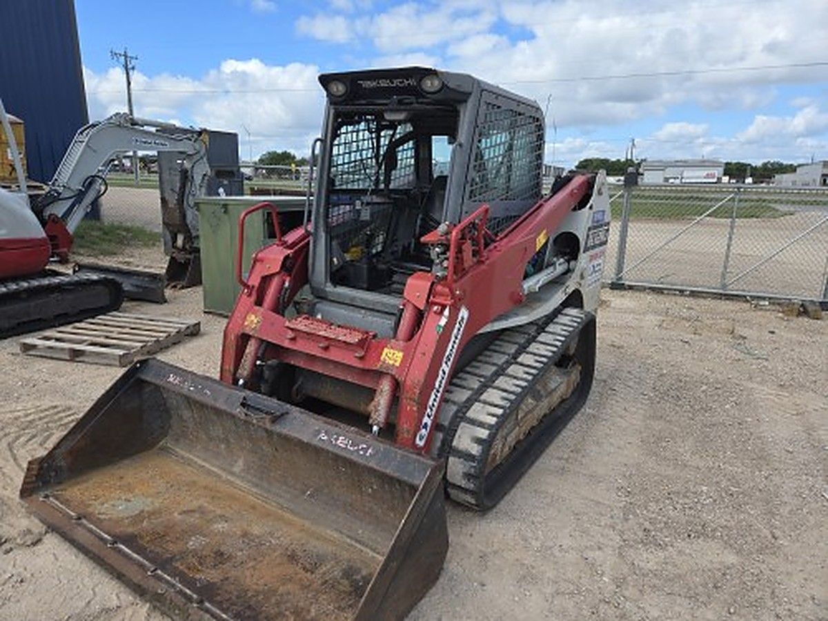 TAKEUCHI TL12R2-CR photo 2