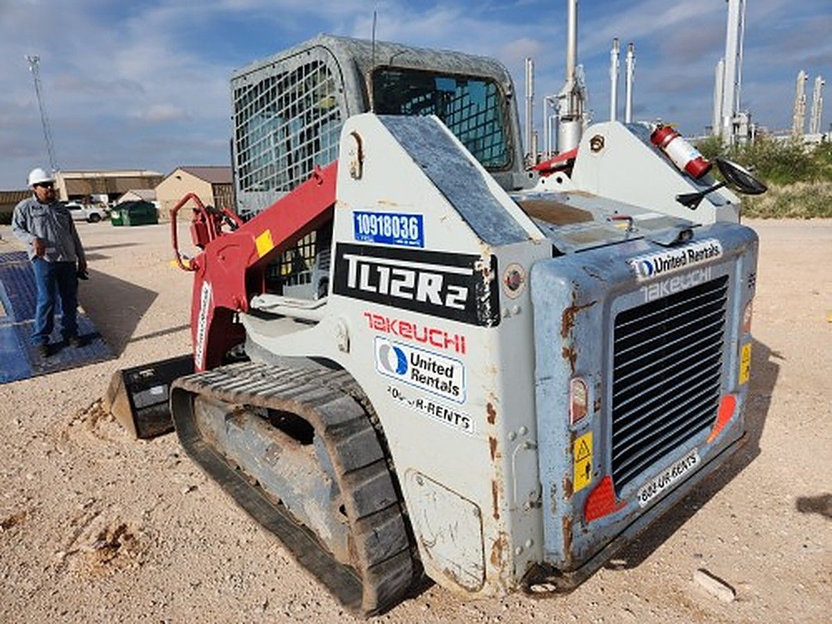 TAKEUCHI TL12R2-CR photo 5
