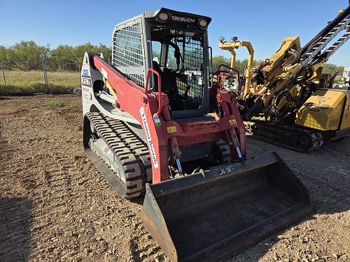 TAKEUCHI TL12R2-CR photo 4