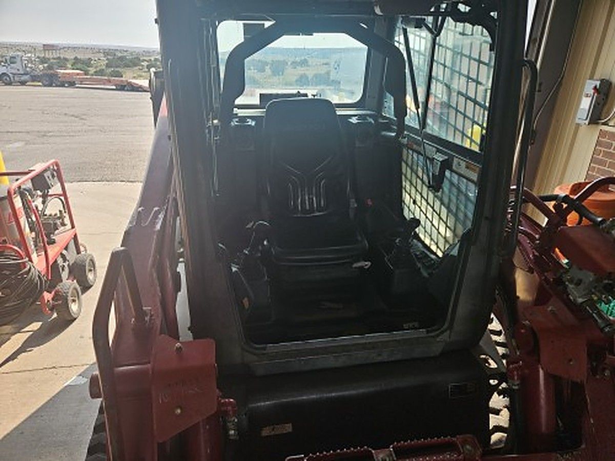 TAKEUCHI TL12R2-CR photo 4