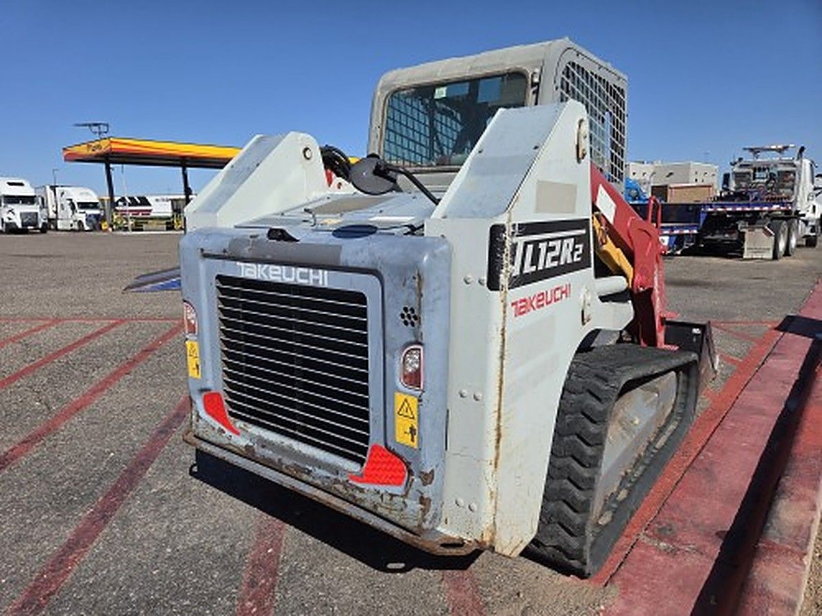 TAKEUCHI TL12R2-CR photo 8
