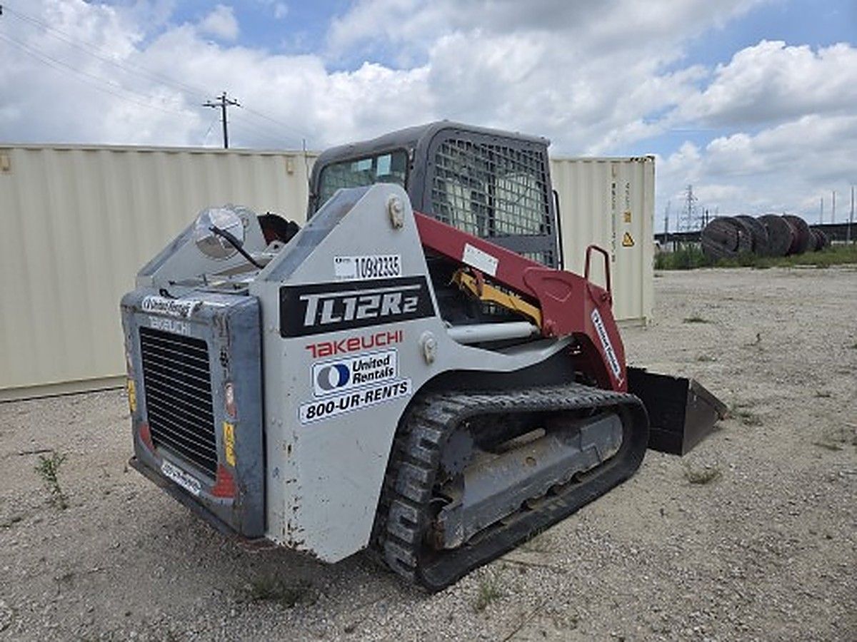 TAKEUCHI TL12R2-CR photo 2