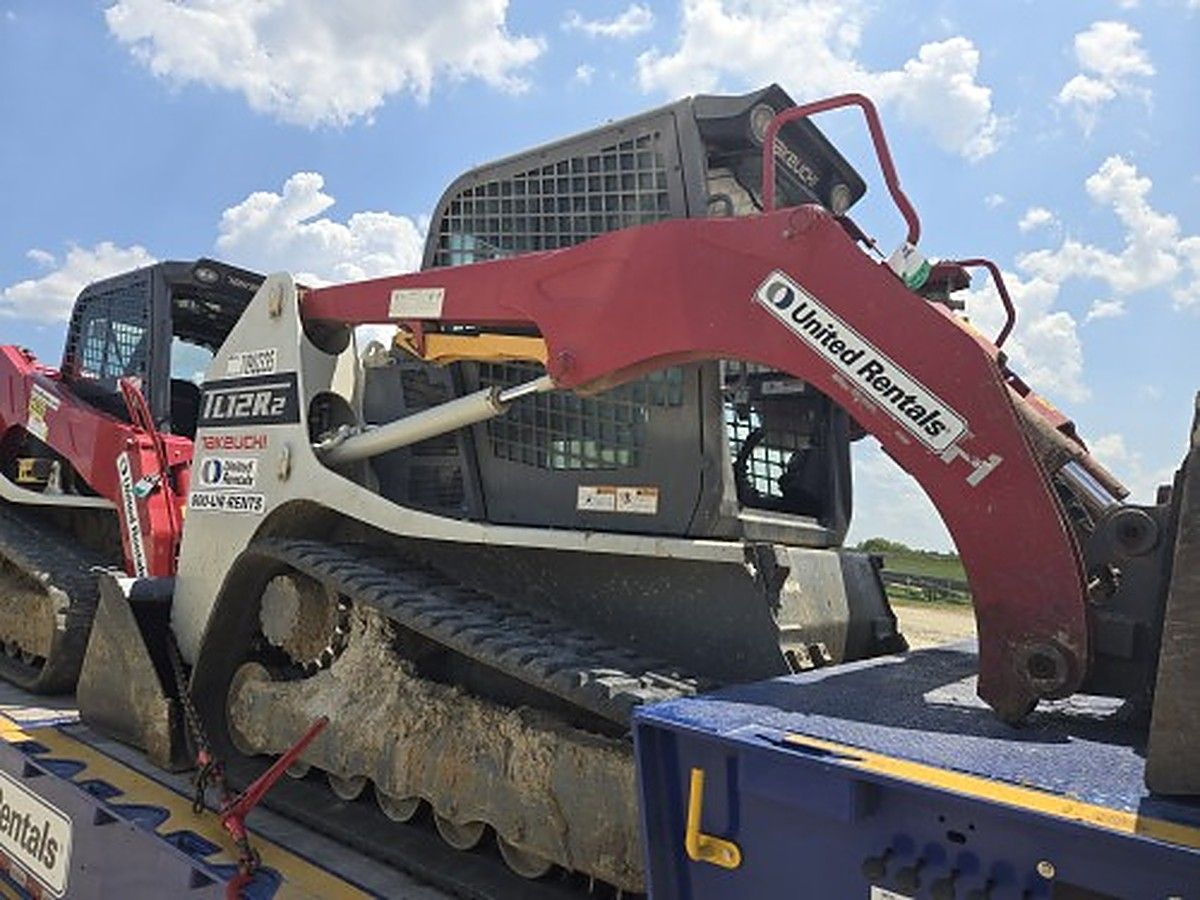 TAKEUCHI TL12R2-CR photo 6