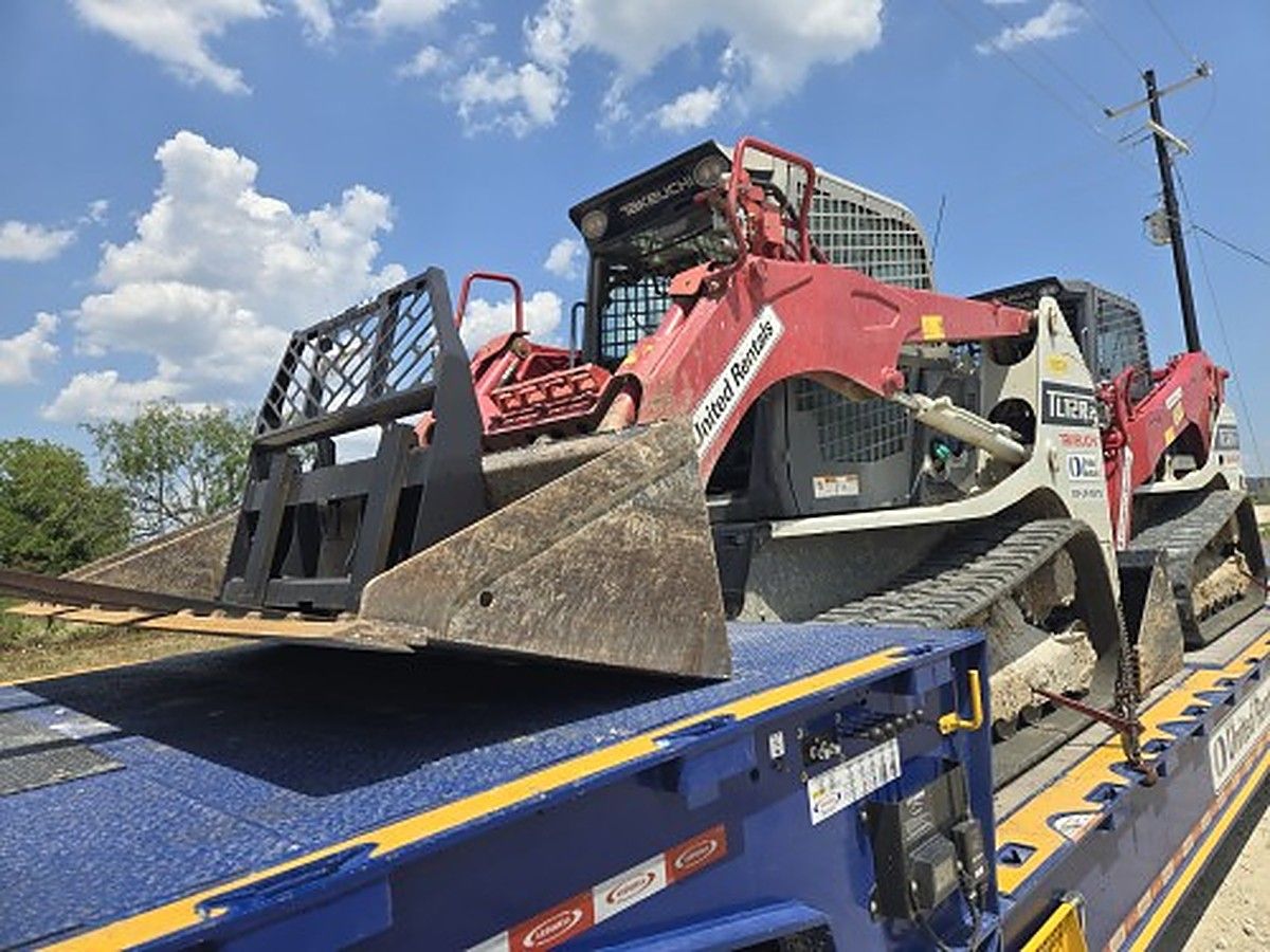 TAKEUCHI TL12R2-CR photo 9