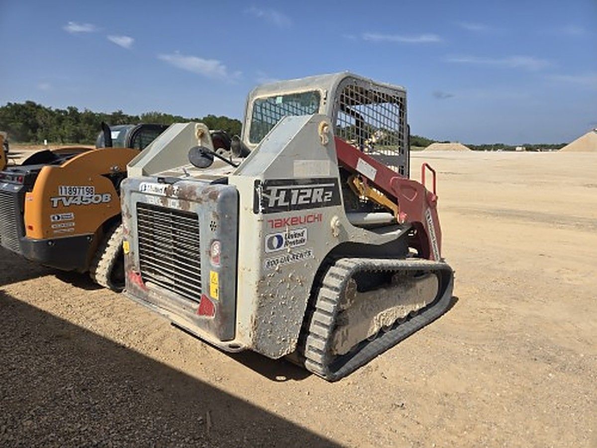 TAKEUCHI TL12R2-R photo 10