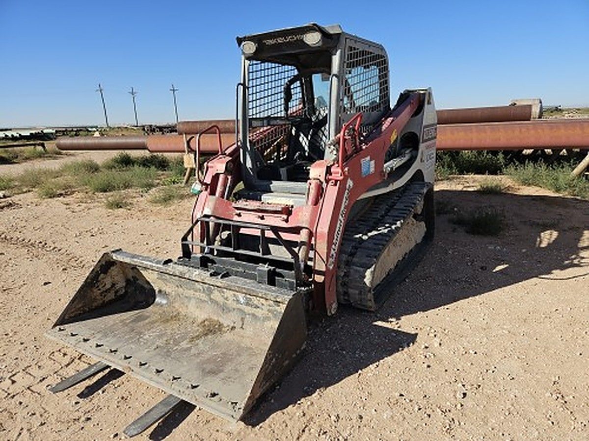 TAKEUCHI TL12R2-R photo 6