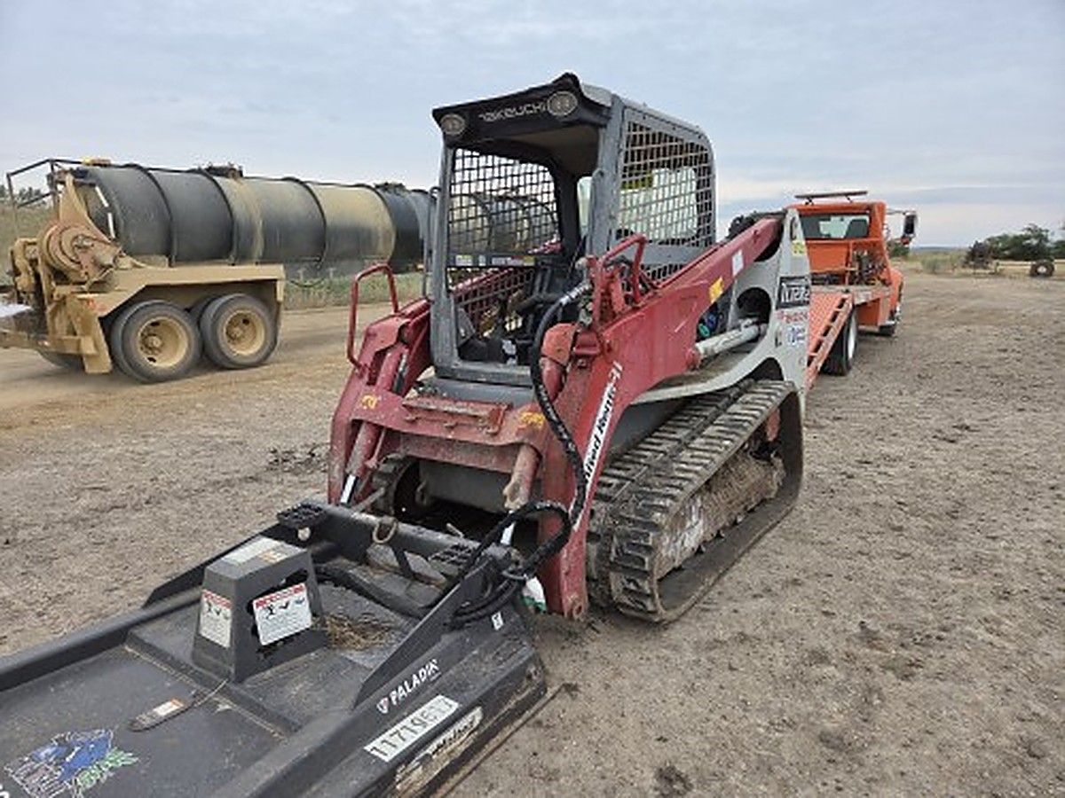 TAKEUCHI TL12R2-R photo 7