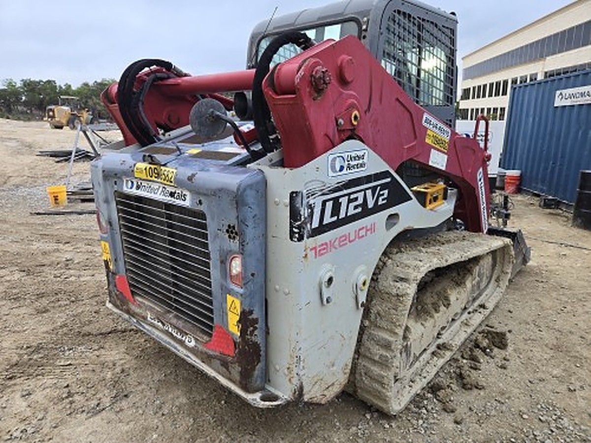 TAKEUCHI TL12V2-CR photo 8