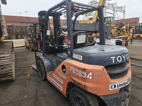 2019 TOYOTA 8FD35U Forklift Whse 8000# Diesel