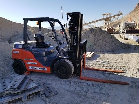 2019 TOYOTA 8FD35U Forklift Whse 8000# Diesel