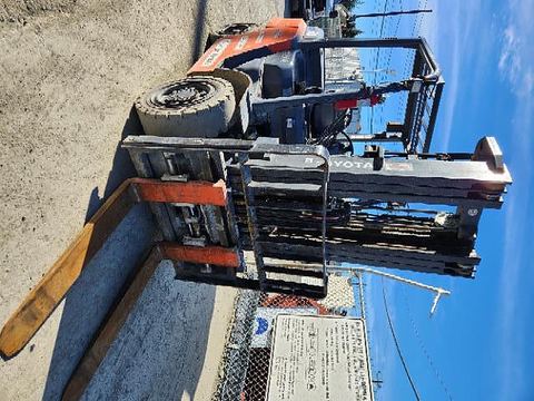 2019 TOYOTA 8FD35U Forklift Whse 8000# Diesel