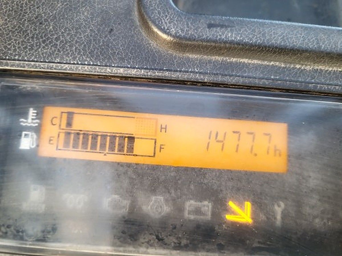 TOYOTA 8FDU25 photo 11