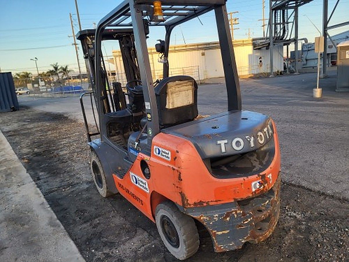 TOYOTA 8FDU25 photo 6