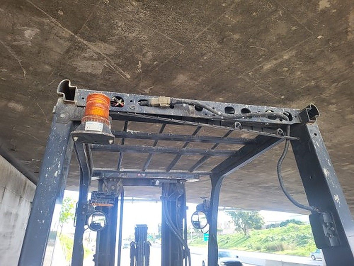 TOYOTA 8FDU25 photo 13