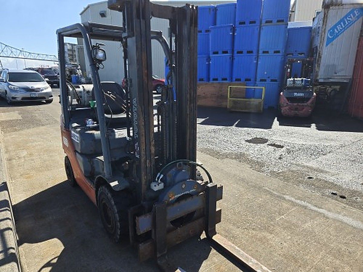 TOYOTA 8FGU15 photo 8