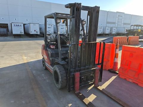 2019 TOYOTA 8FGU25 Forklift Whse 5000# Gas/Lp