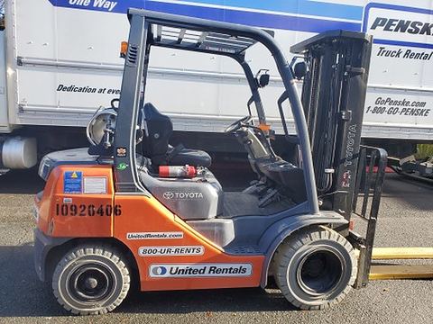 2019 TOYOTA 8FGU25 Forklift Whse 5000# Gas/Lp