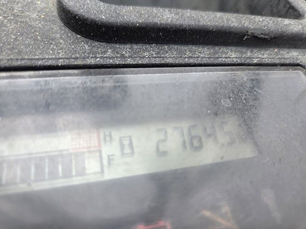 TOYOTA 8FGU25 photo 3