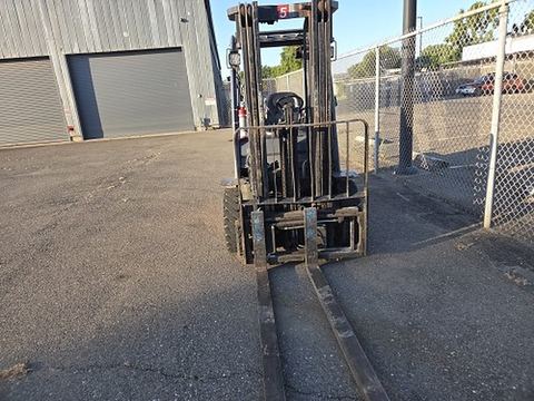 2019 TOYOTA 8FGU25 Forklift Whse 5000# Gas/Lp
