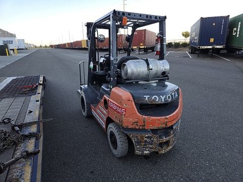 2019 TOYOTA 8FGU25 Forklift Whse 5000# Gas/Lp