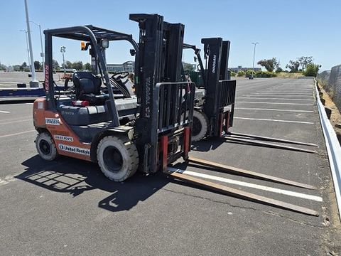 2019 TOYOTA 8FGU25 Forklift Whse 5000# Gas/Lp