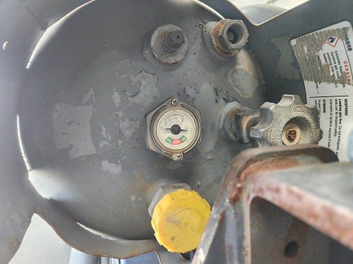 TOYOTA 8FGU25 photo 10