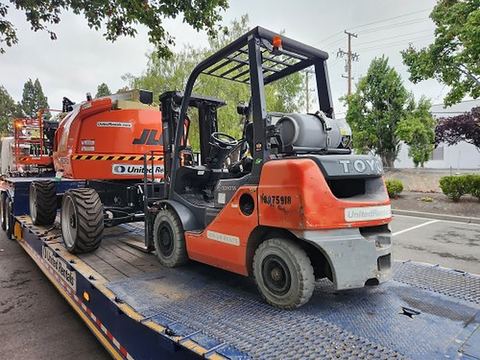 2019 TOYOTA 8FGU25 Forklift Whse 5000# Low Profile Gas/Lp