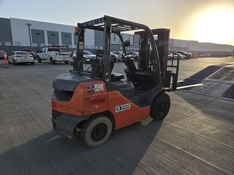 2019 TOYOTA 8FGU25 for sale
