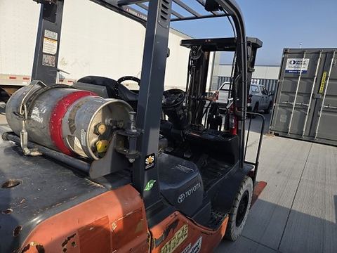 2019 TOYOTA 8FGU25 Forklift Whse 5000# Low Profile Gas/Lp