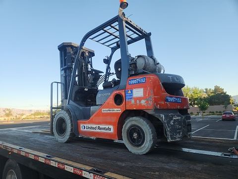 2019 TOYOTA 8FGU25 Forklift Whse 5000# Pneu Gas/Lp Quadmast