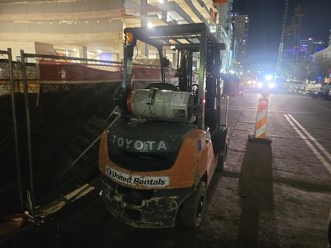 2019 TOYOTA 8FGU25 Forklift Whse 5000# Pneu Gas/Lp Quadmast