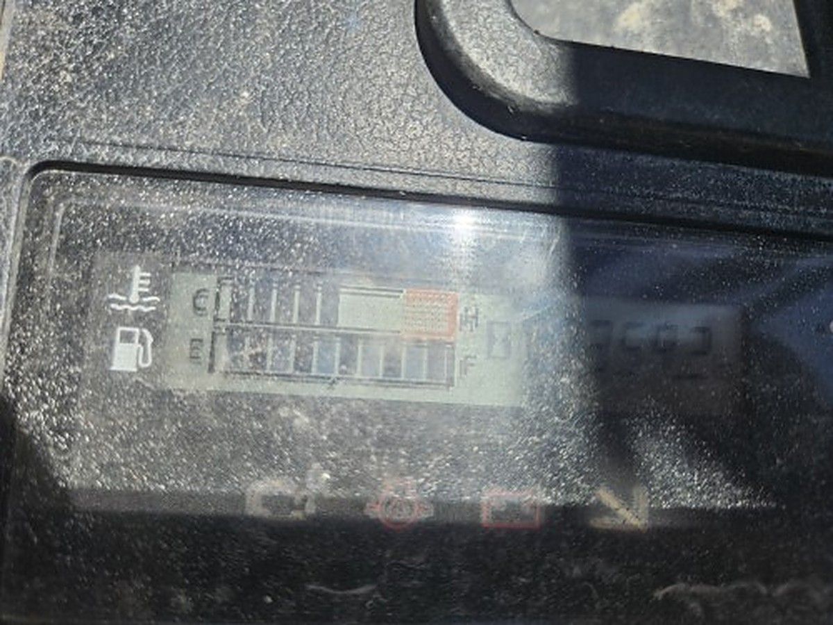 TOYOTA 8FGU25 photo 3