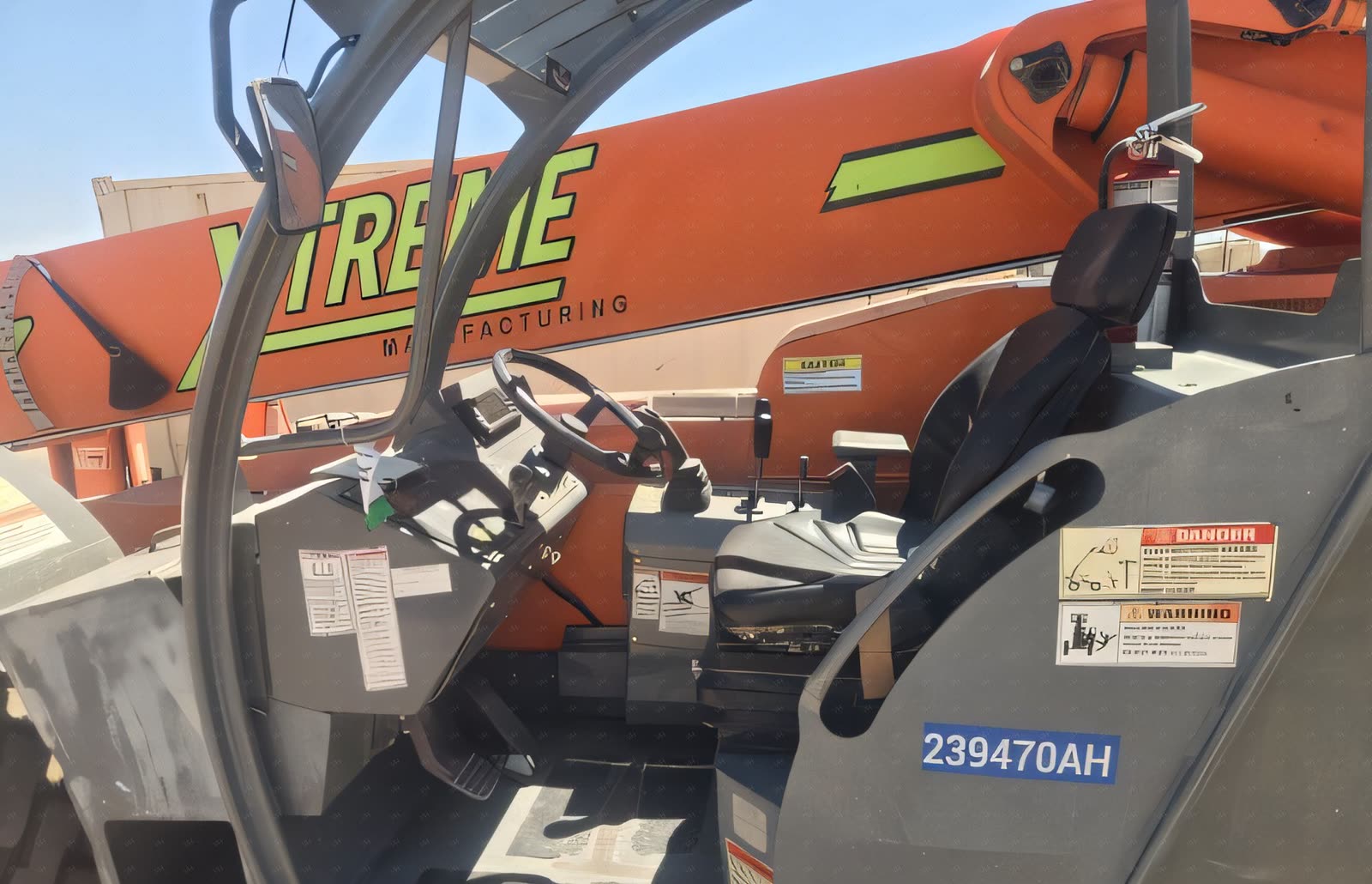 2019 Xtreme XR1255 FORKLIFT VARIABLE REACH 12000# 53'-69'