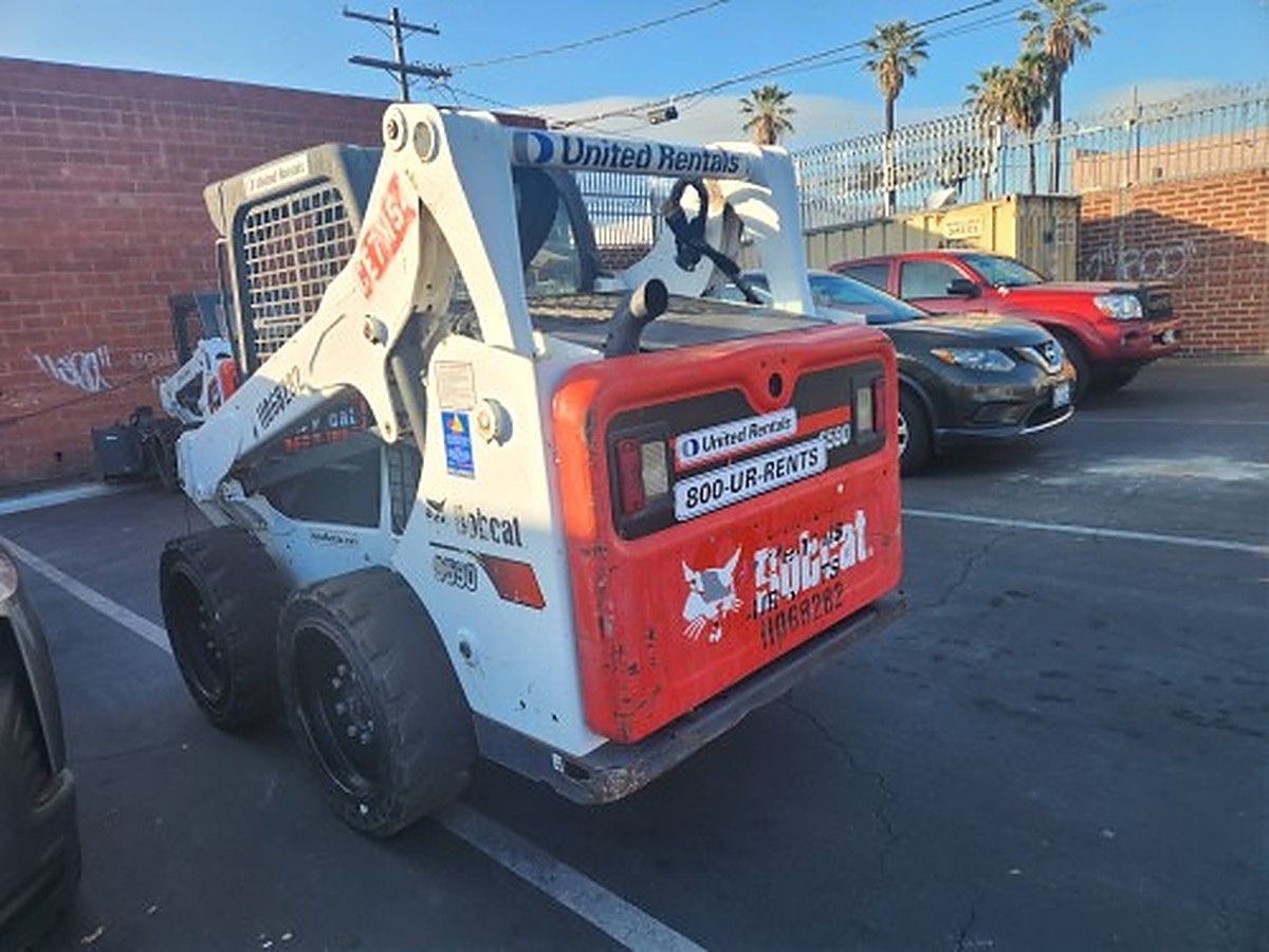 BOBCAT S590 photo 4