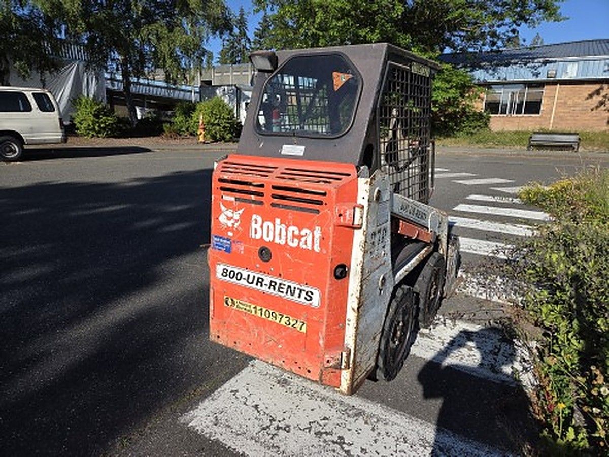 BOBCAT S70 photo 5