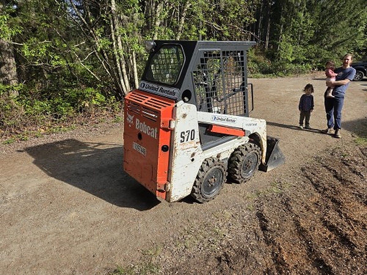 BOBCAT S70 photo 7