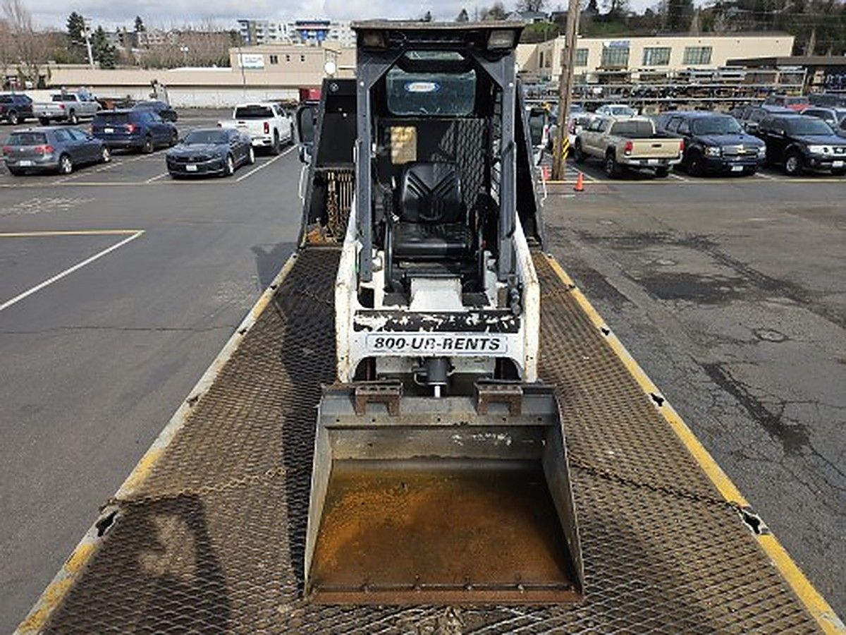 BOBCAT S70 photo 12