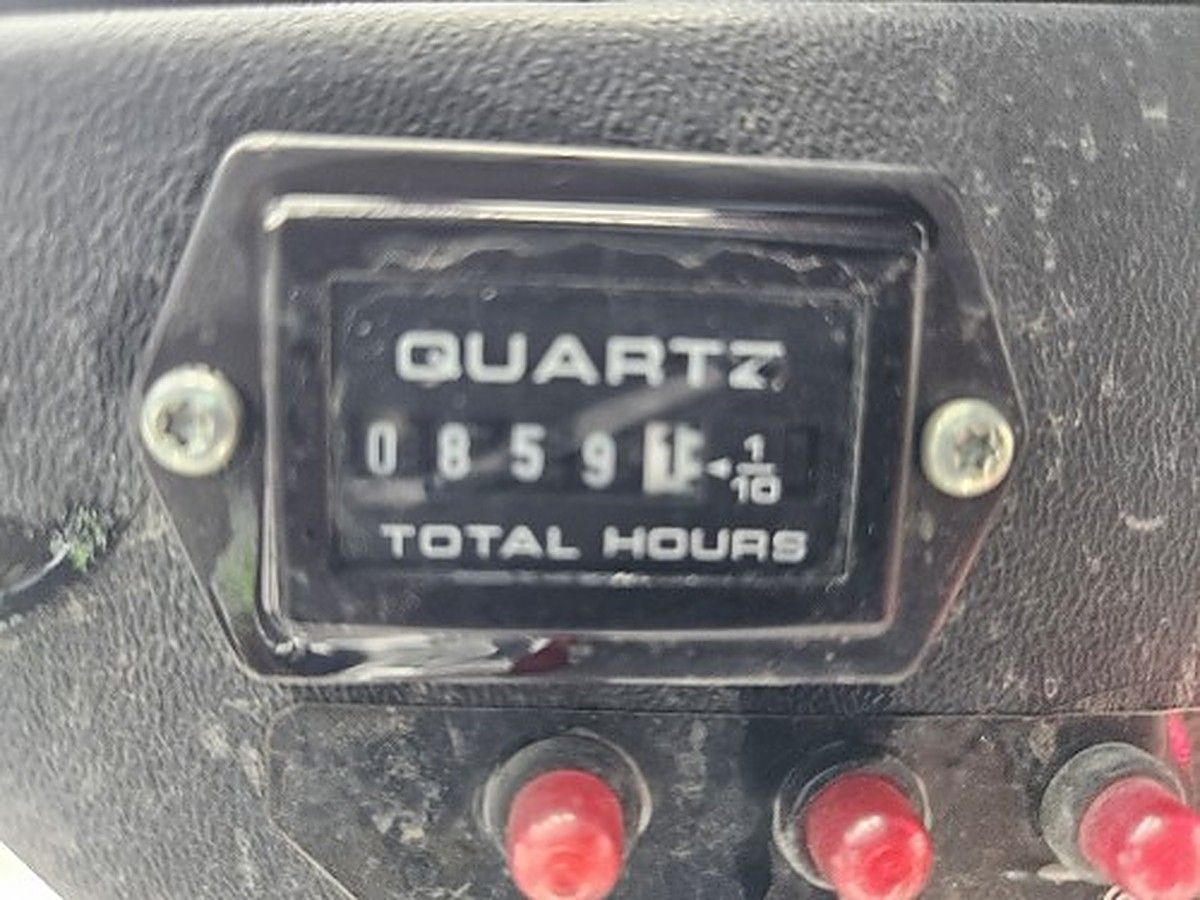 BOBCAT S70 photo 7