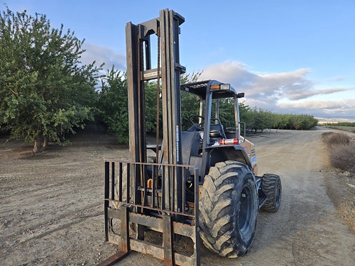 CASE 586H photo 7