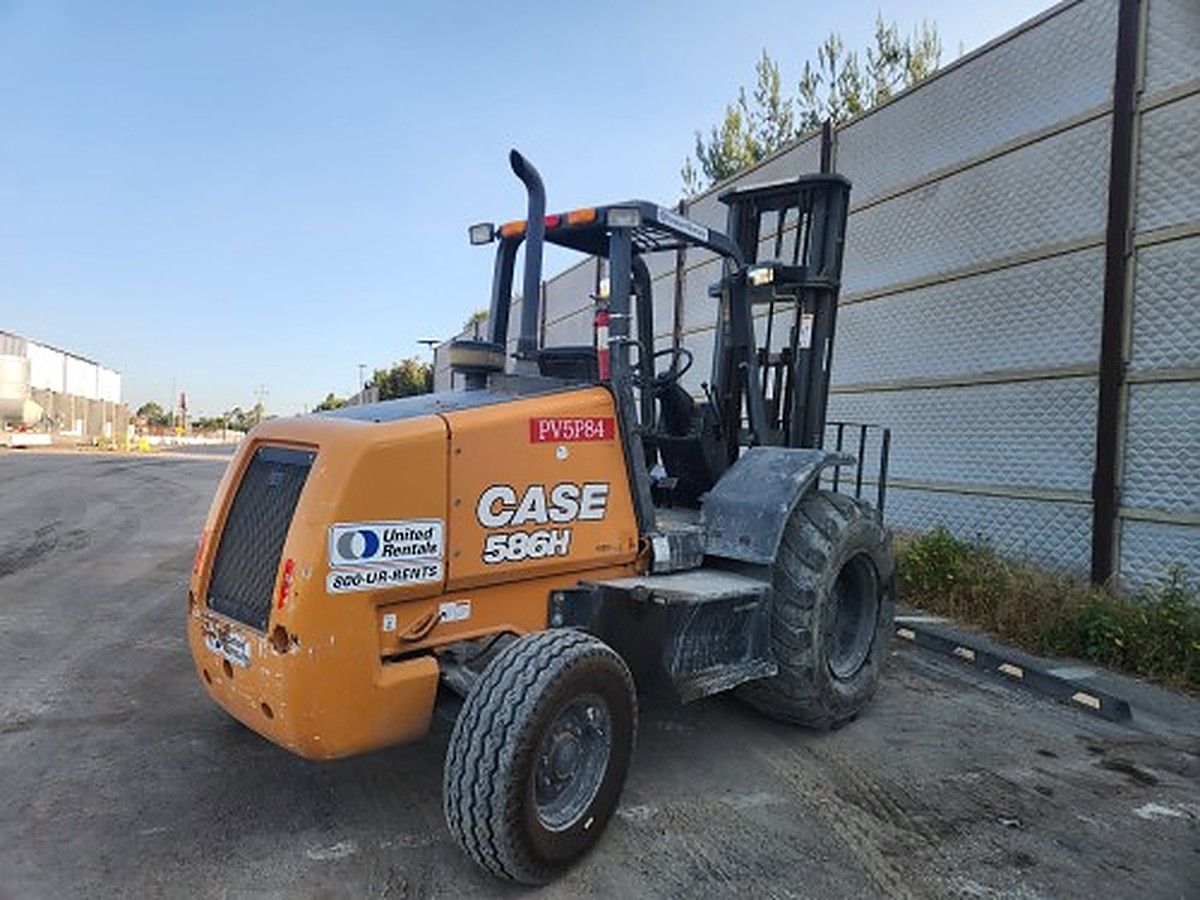 CASE 586H photo 2
